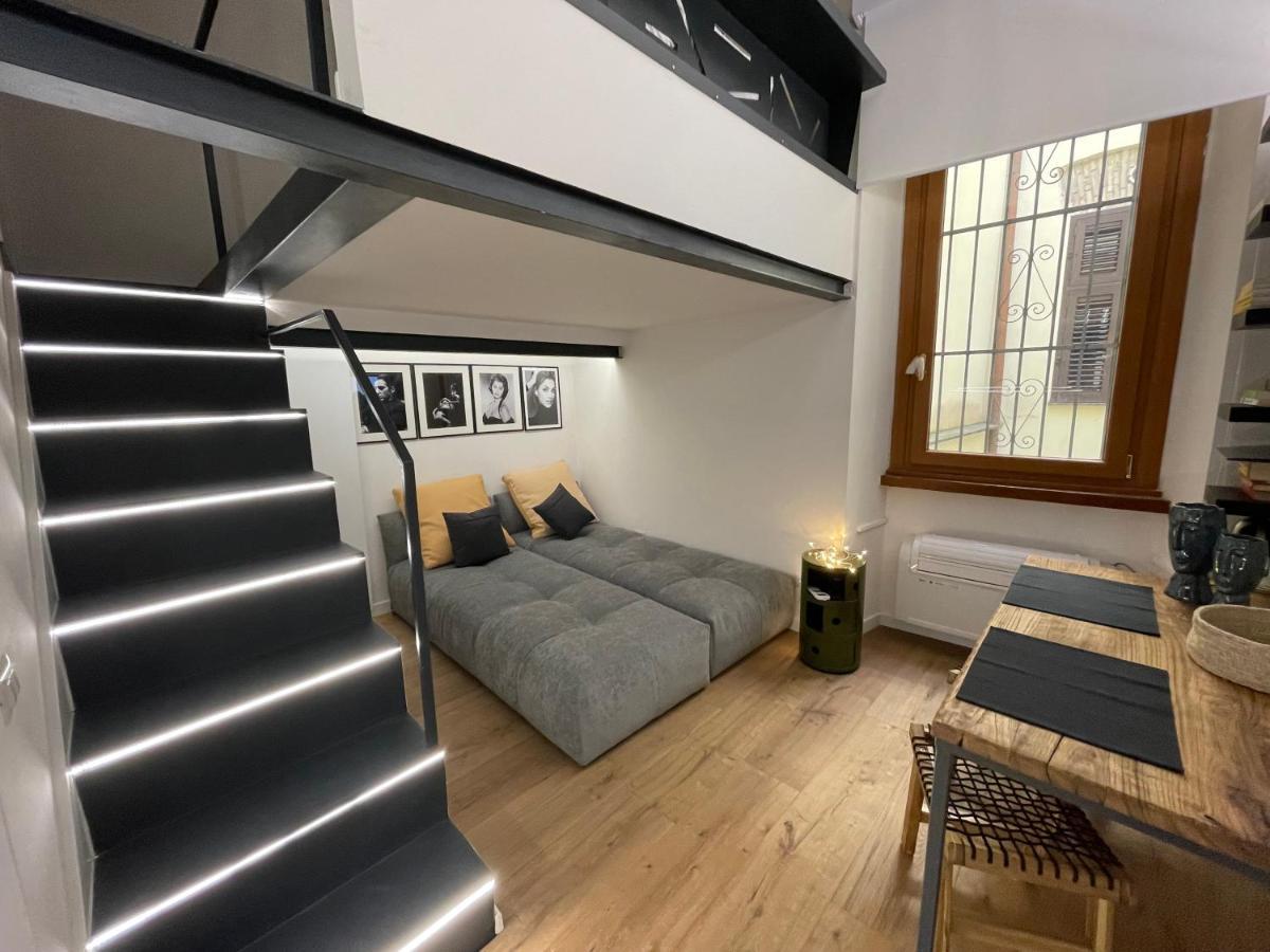 Casa Cappellari Design Studio A Campo De' Fiori Rome Luaran gambar
